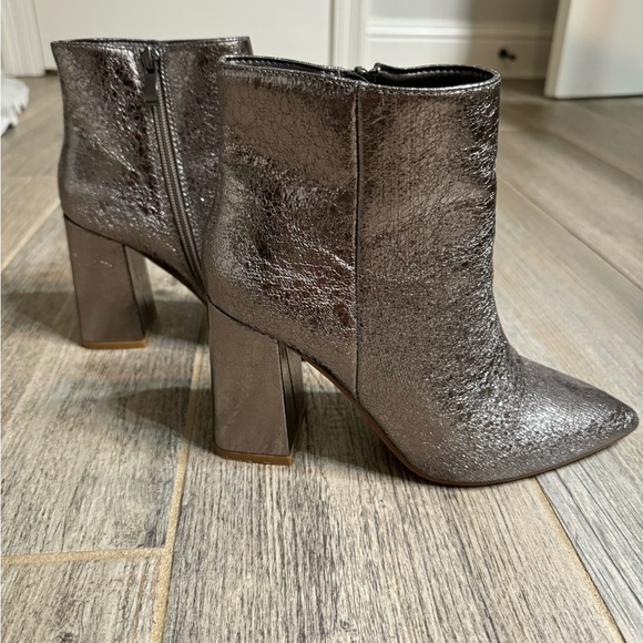 Shu Shop Silver Booties - Picture 5 of 6